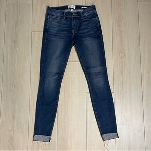 FRAME Le Skinny De Jeanne Raw Step Up Hem
